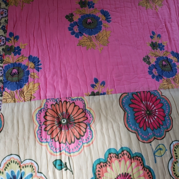 Anthropologie queen block color reversible quilt - Picture 4 of 13